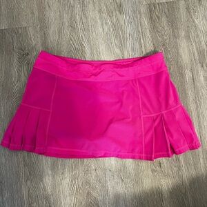 Athleta Hot Pink Skort/Skirt with built in shorts size XL